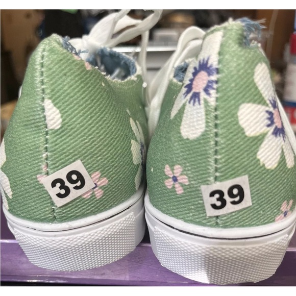 Cute Sneakers Green Floral New size 39 - Picture 3 of 5